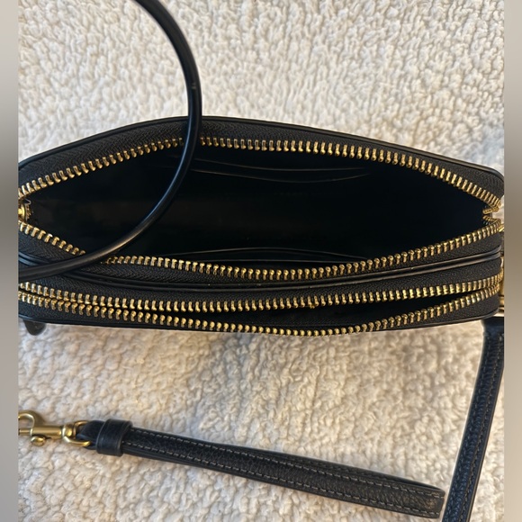 Coach Kira Crossbody/wristlet 2 in 1 - like new - Picture 5 of 11